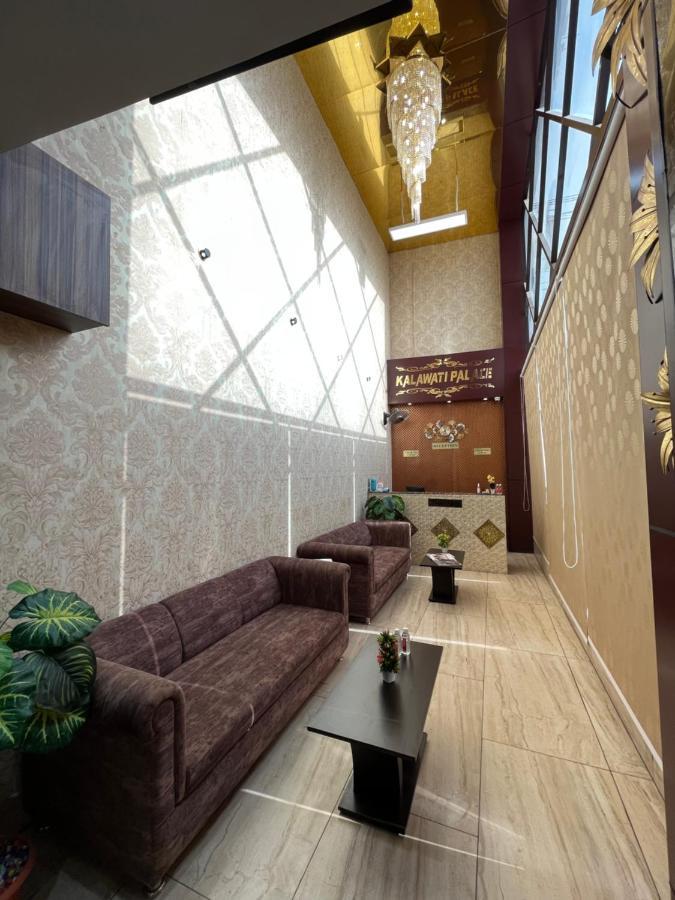 Hotel Kalawati Palace فاراناسي المظهر الخارجي الصورة