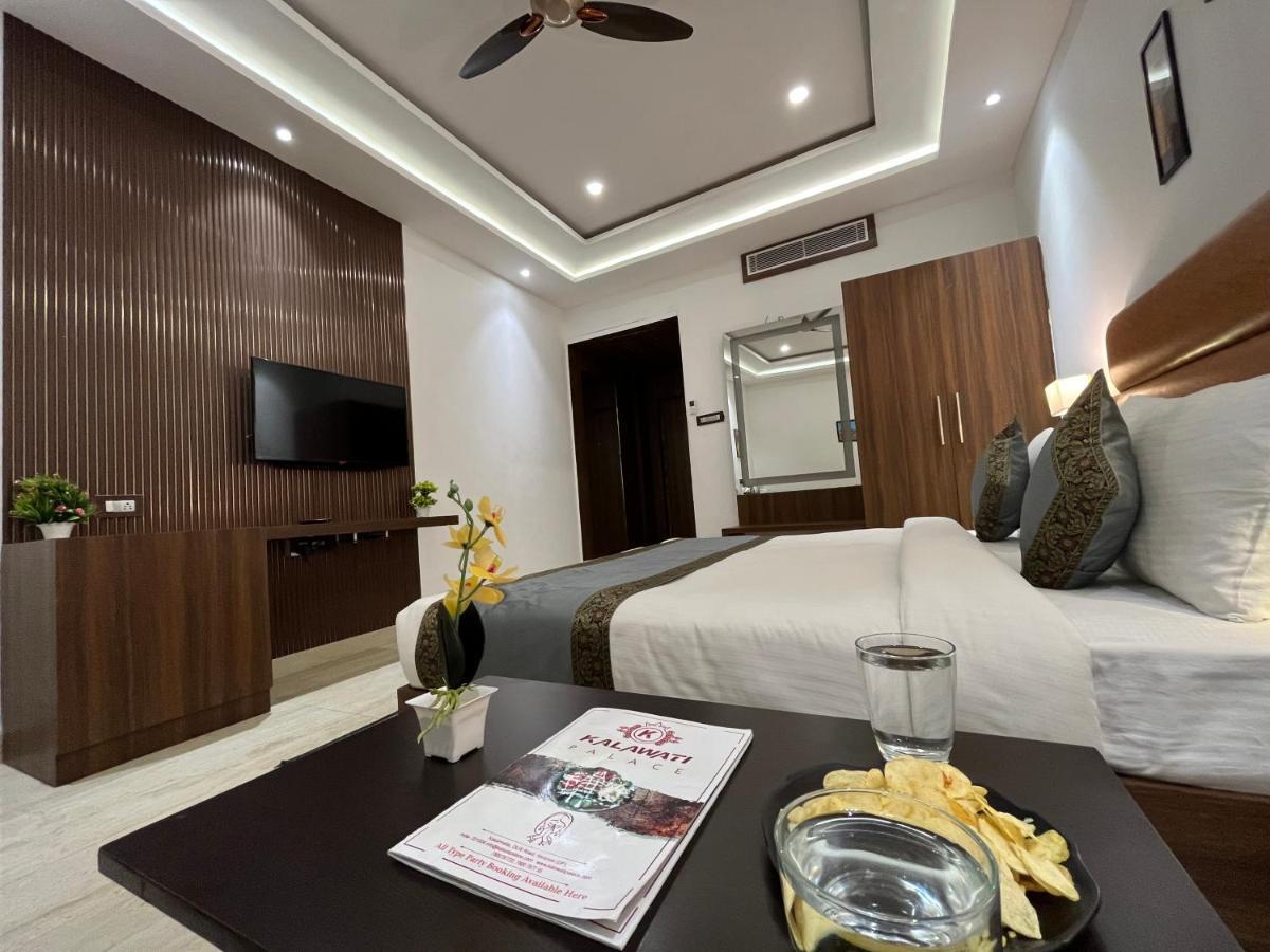 Hotel Kalawati Palace فاراناسي المظهر الخارجي الصورة