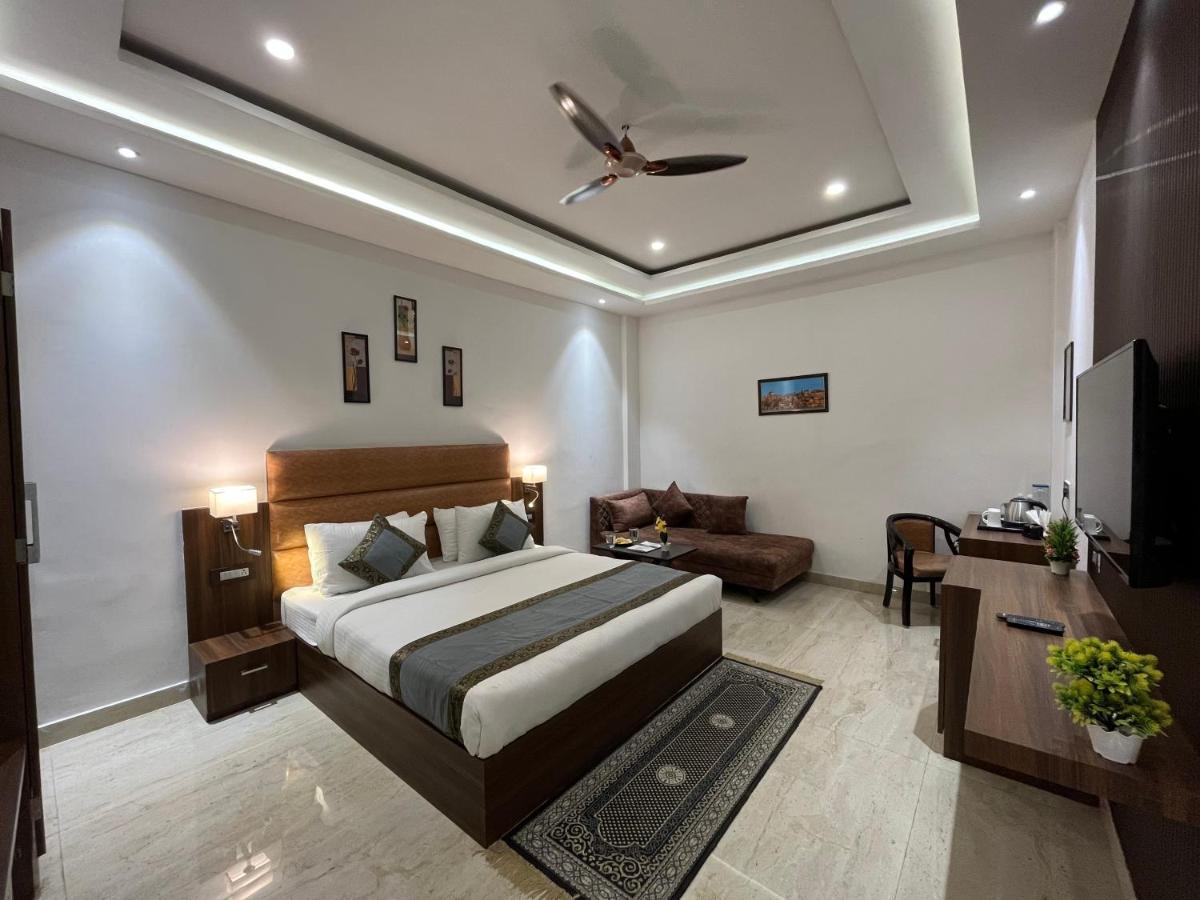 Hotel Kalawati Palace فاراناسي المظهر الخارجي الصورة